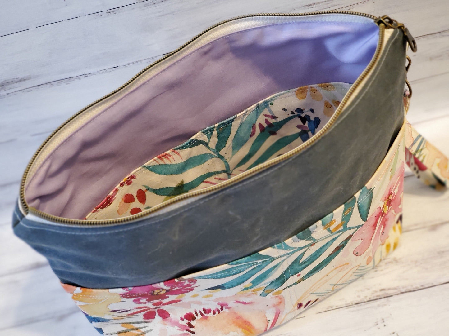 Oxford Pouch - Medium Size