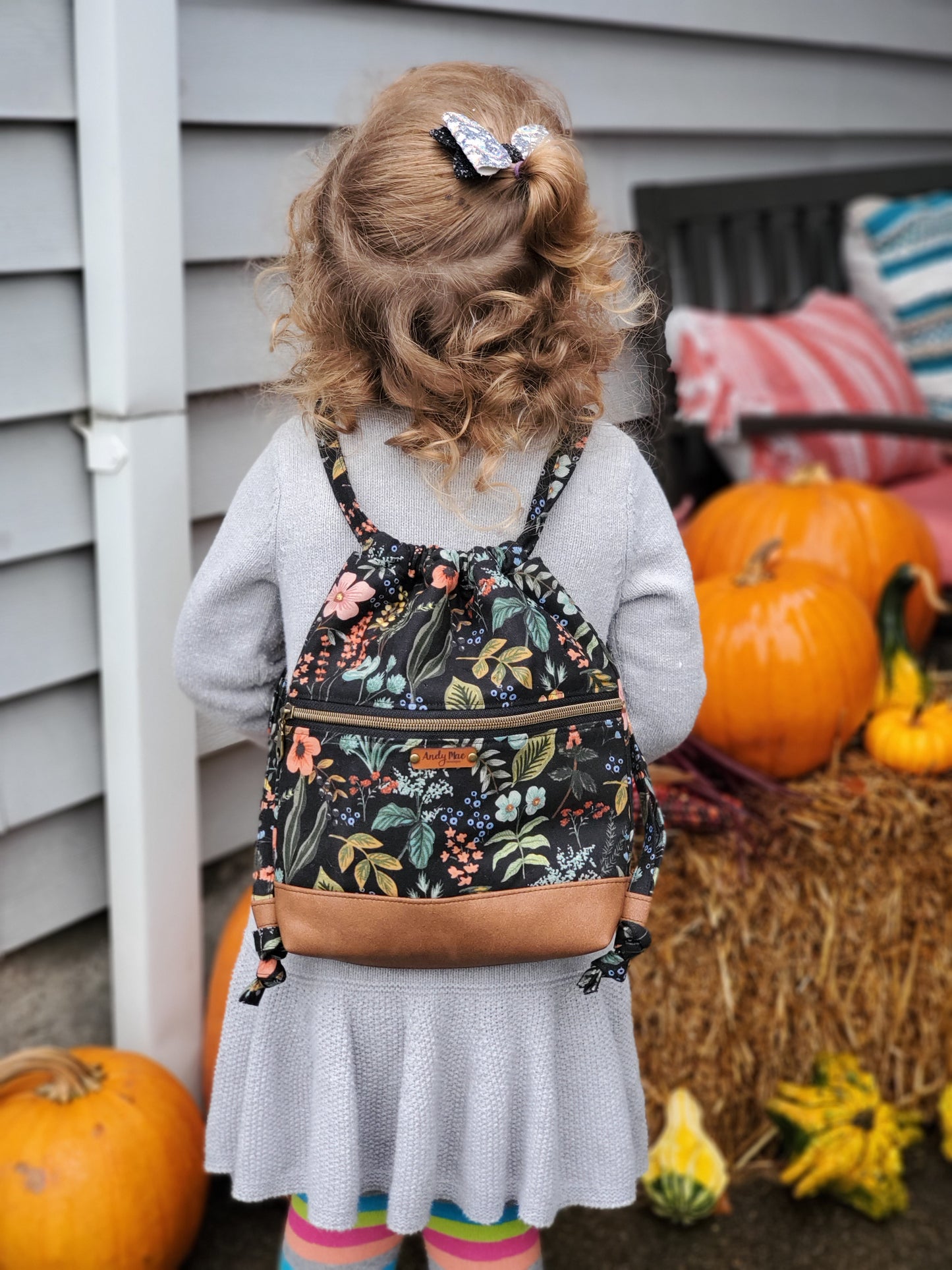 Begonia Drawstring Backpack - Mini