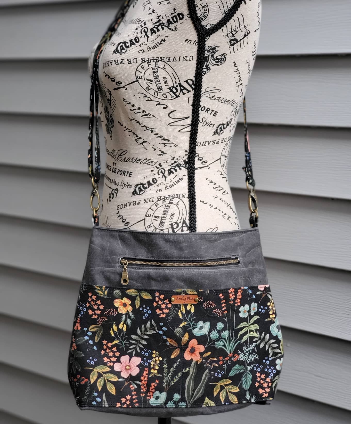 Kaitlin Crossbody